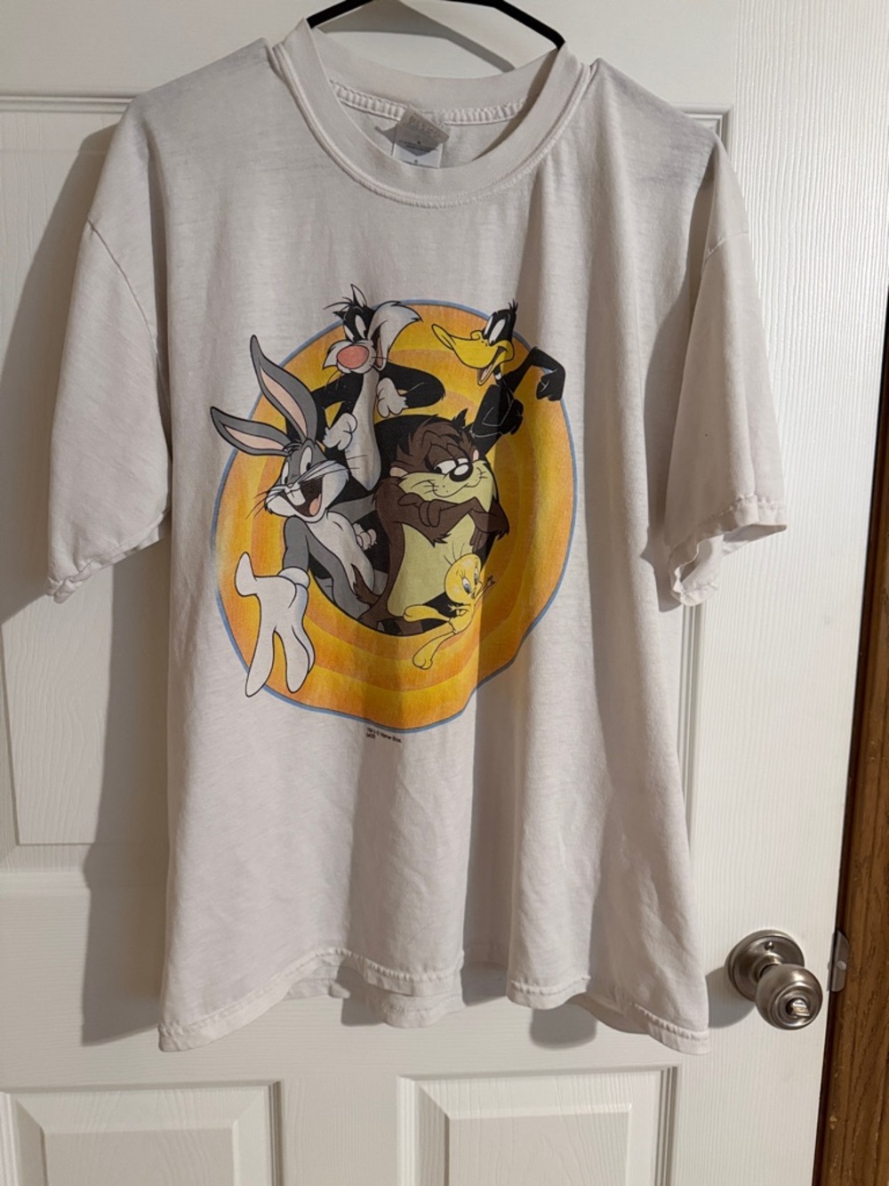 Y2K mens Looney Tunes shirt size large